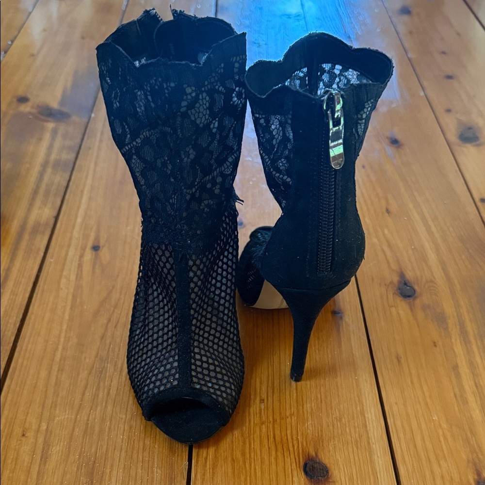Chinese Laundry Black Lace Stiletto Heels